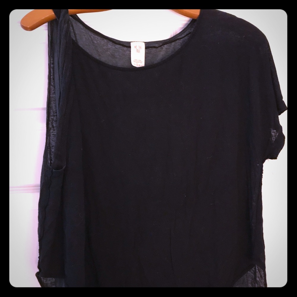 Asymmetrical tee with a twist!